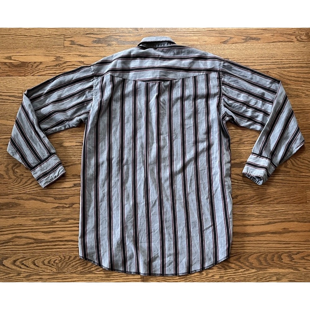 VTG Wrangler Pearl Snap Western Shirt - Black/Gray/Red X-Long Tail - Large - Picture 7 of 10